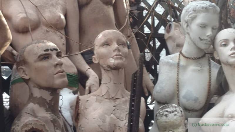 Creepy Mannequins in New Hope - March 2018